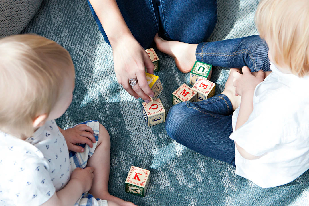 Balancing Screen Time with Educational Play for Kids