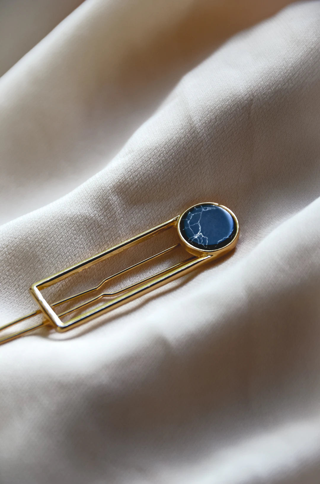 Express Yourself with Unique Enamel Pins for Personal Style