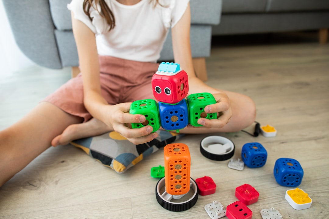 Keep the Learning Fun: How to Rotate Educative Toys for Sustained Interest