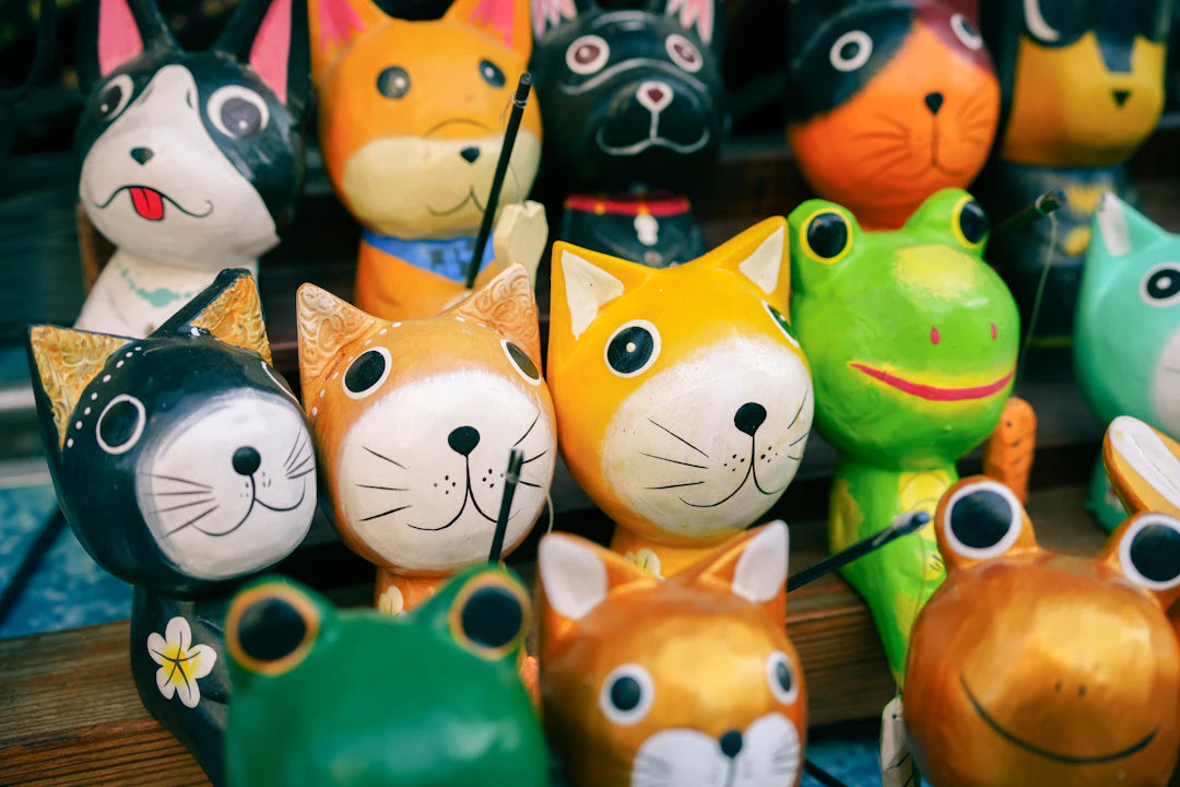 Unique Cat-Themed Gifts for Cat Lovers