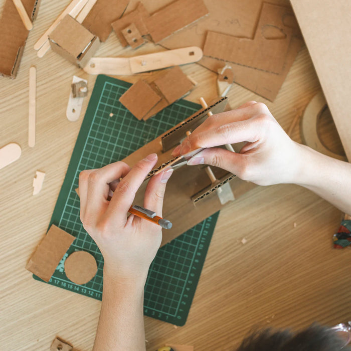 Creative DIY Craft Kits for Young Builders and Innovators
