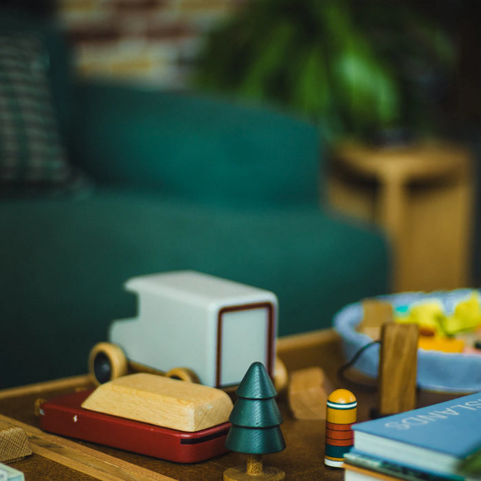 Balancing Technology and Traditional Play in Educative Toys